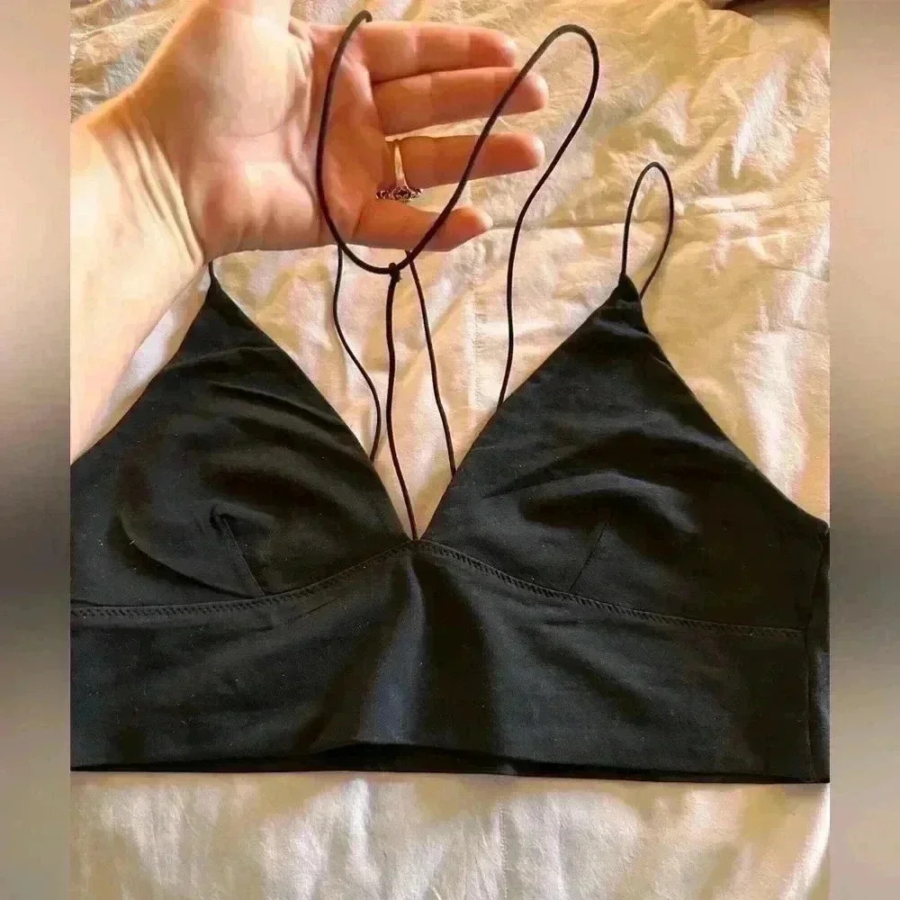 Large black‎ caged bralette.NWOT. Non adj straps . Super cute!